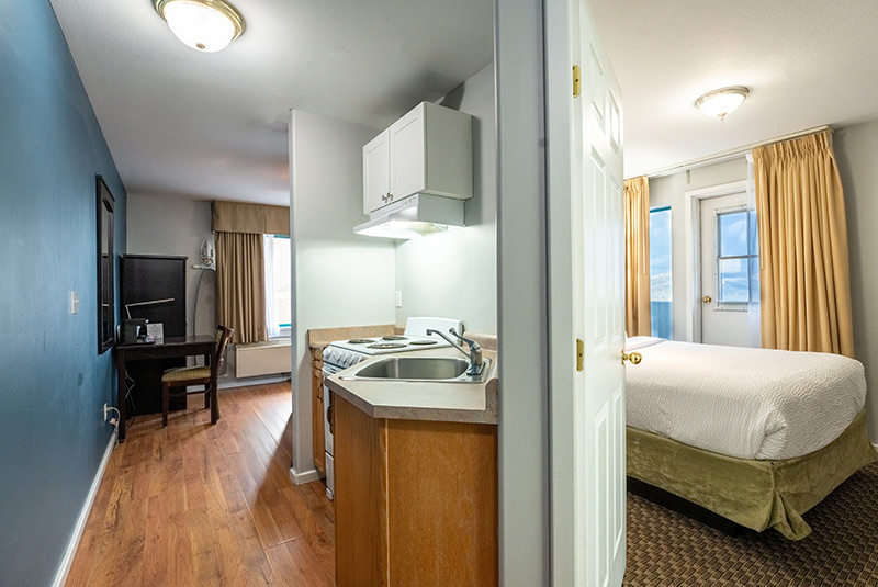 One Queen Bed Suite